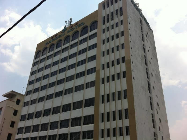 Garden Hotel Batu Pahat Esterno foto